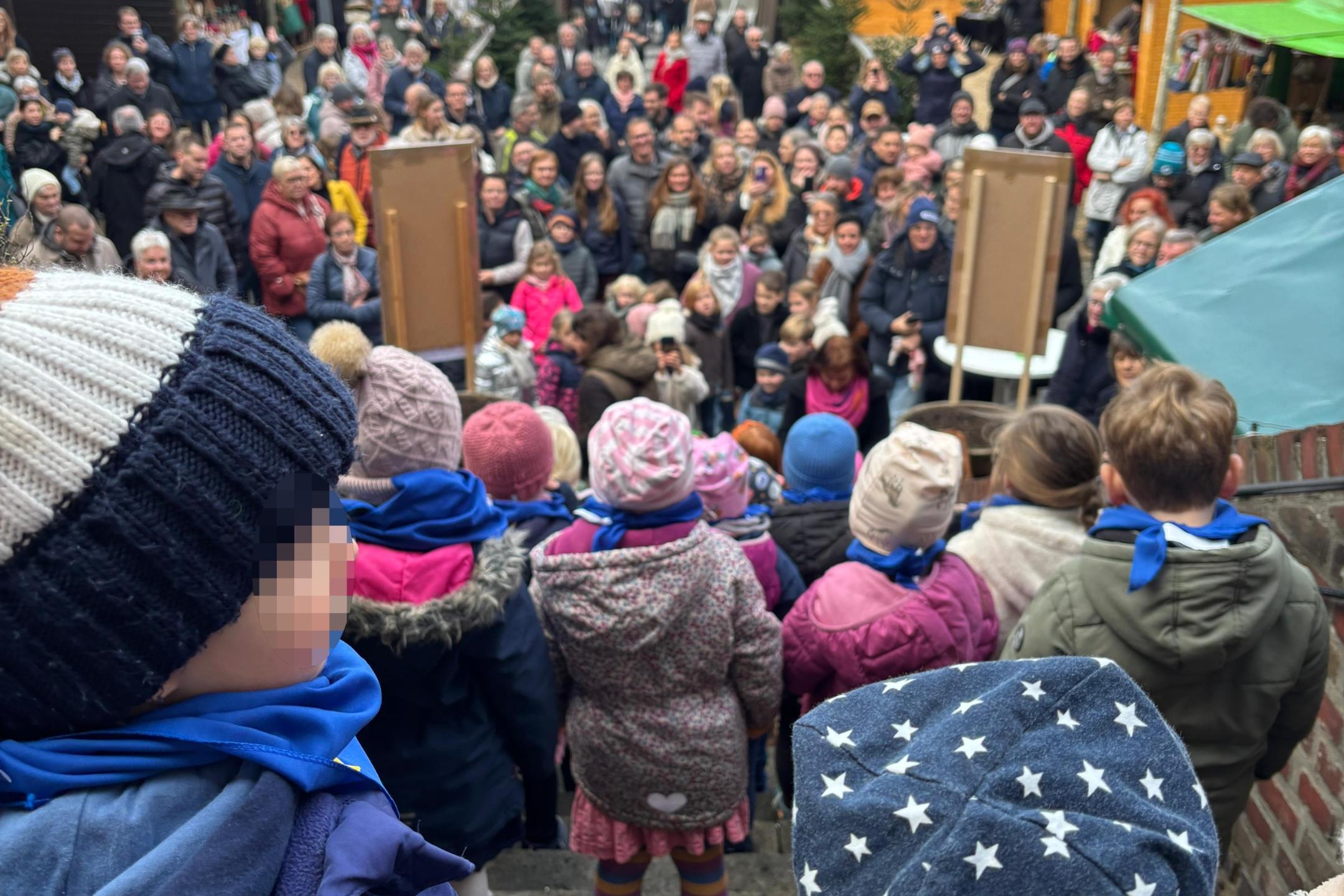 Auftritt KiTa-Sterne Adventsmarkt 003